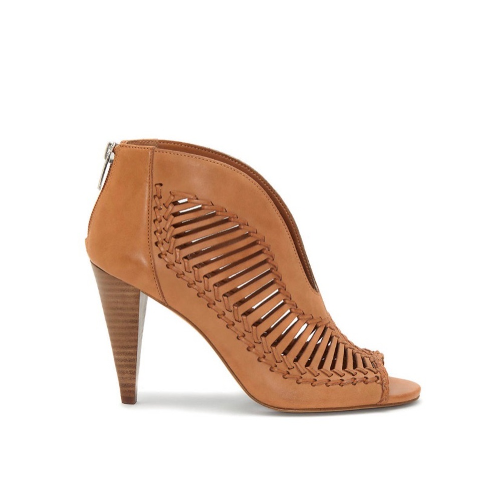Vince Camuto Acha Bootie - Tan Size 9